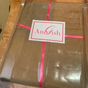 $350! NWT Ann Gish 100% Silk Taffeta Crystal Pleat KING Pillow Sham - Stogie